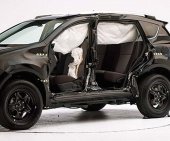 2013 Toyota RAV4 IIHS Side Impact Crash Test Picture